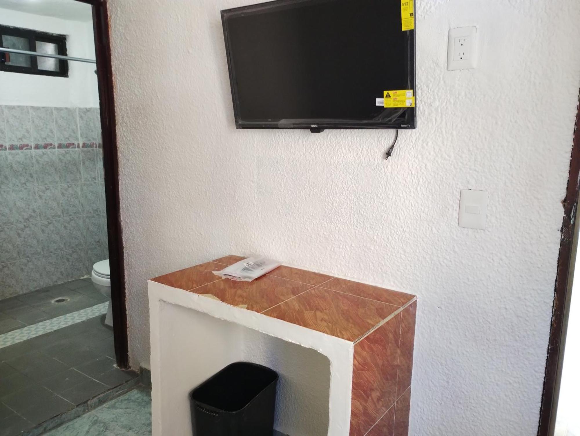 Casa De Huespedes Los Santos Cancún Zewnętrze zdjęcie
